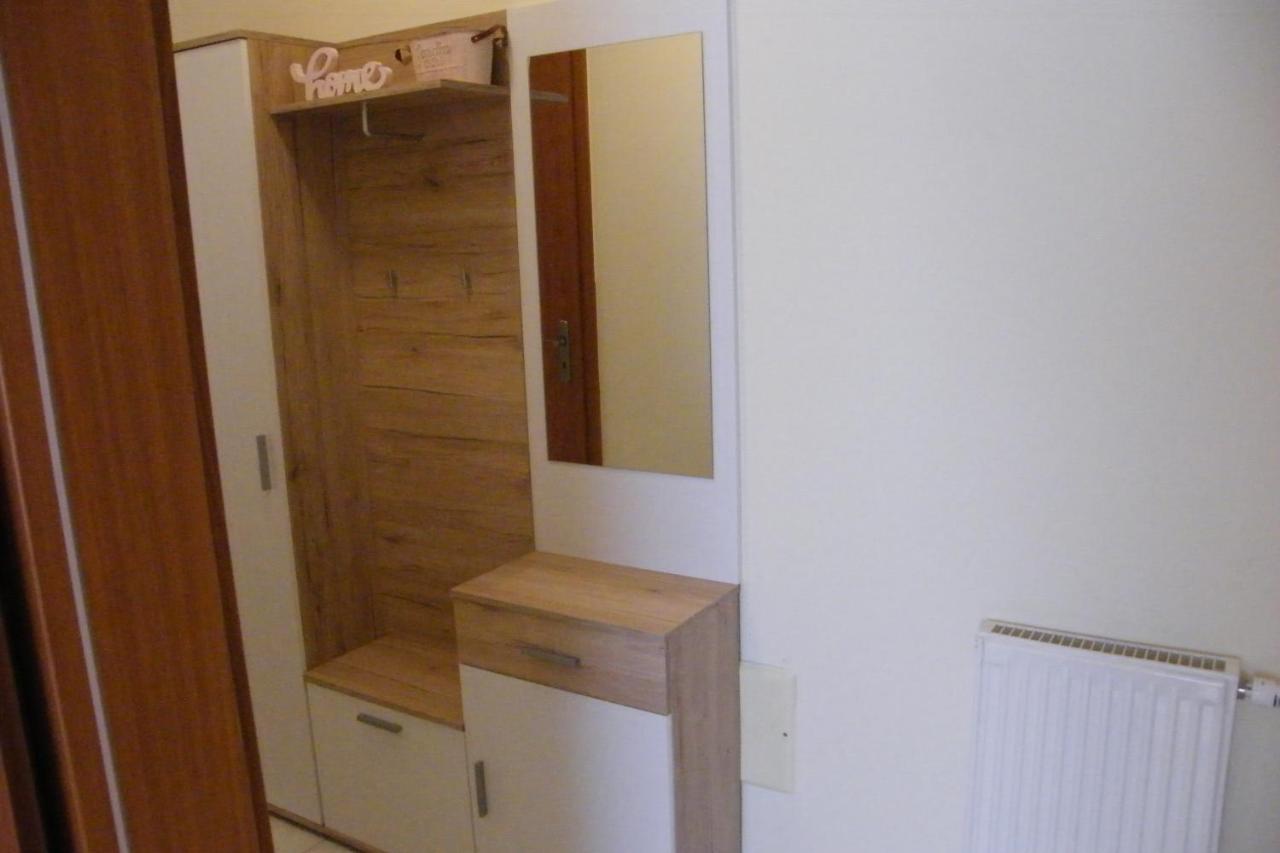 Happy Apartman Hajduszoboszlo Bagian luar foto